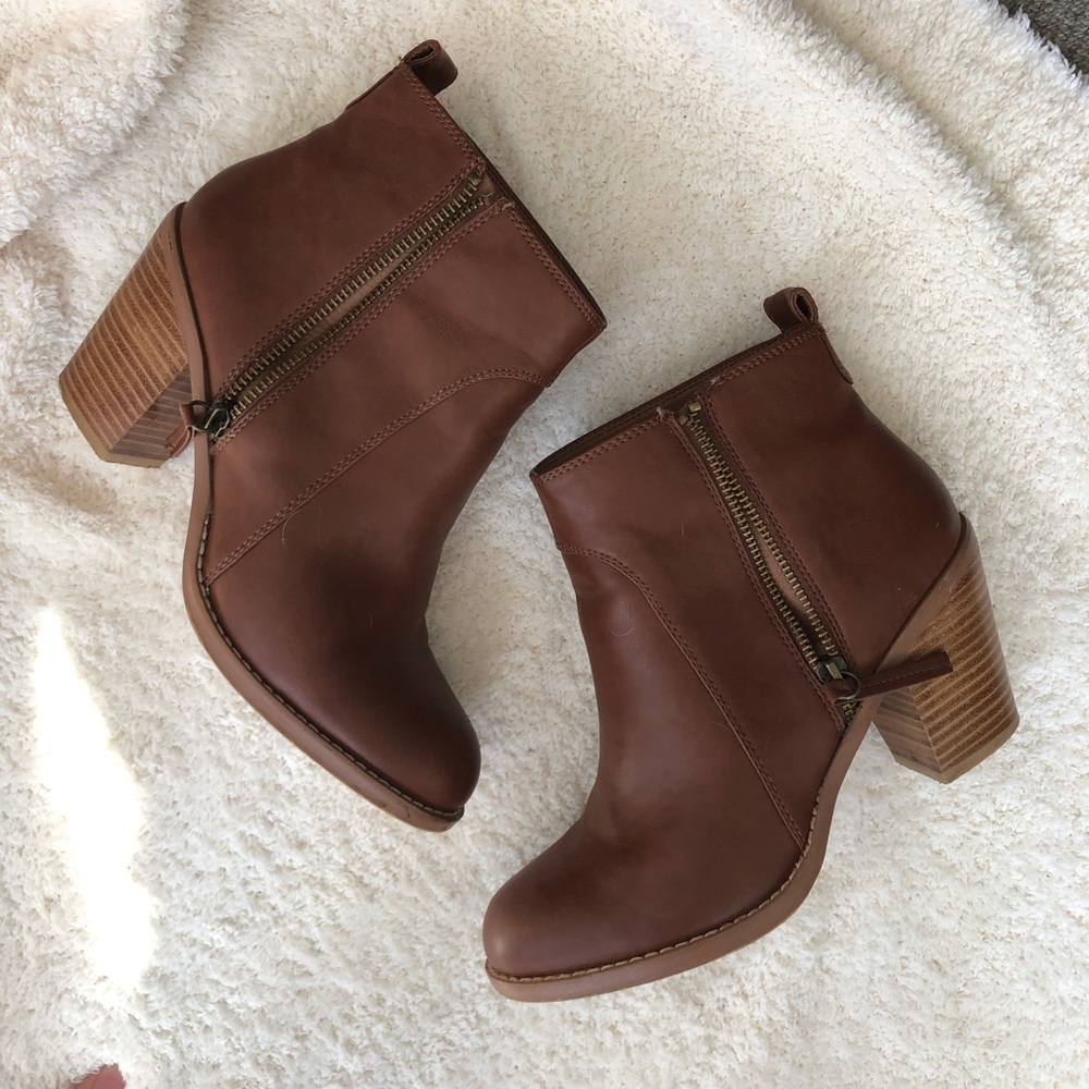 LOFT brown ankle booties